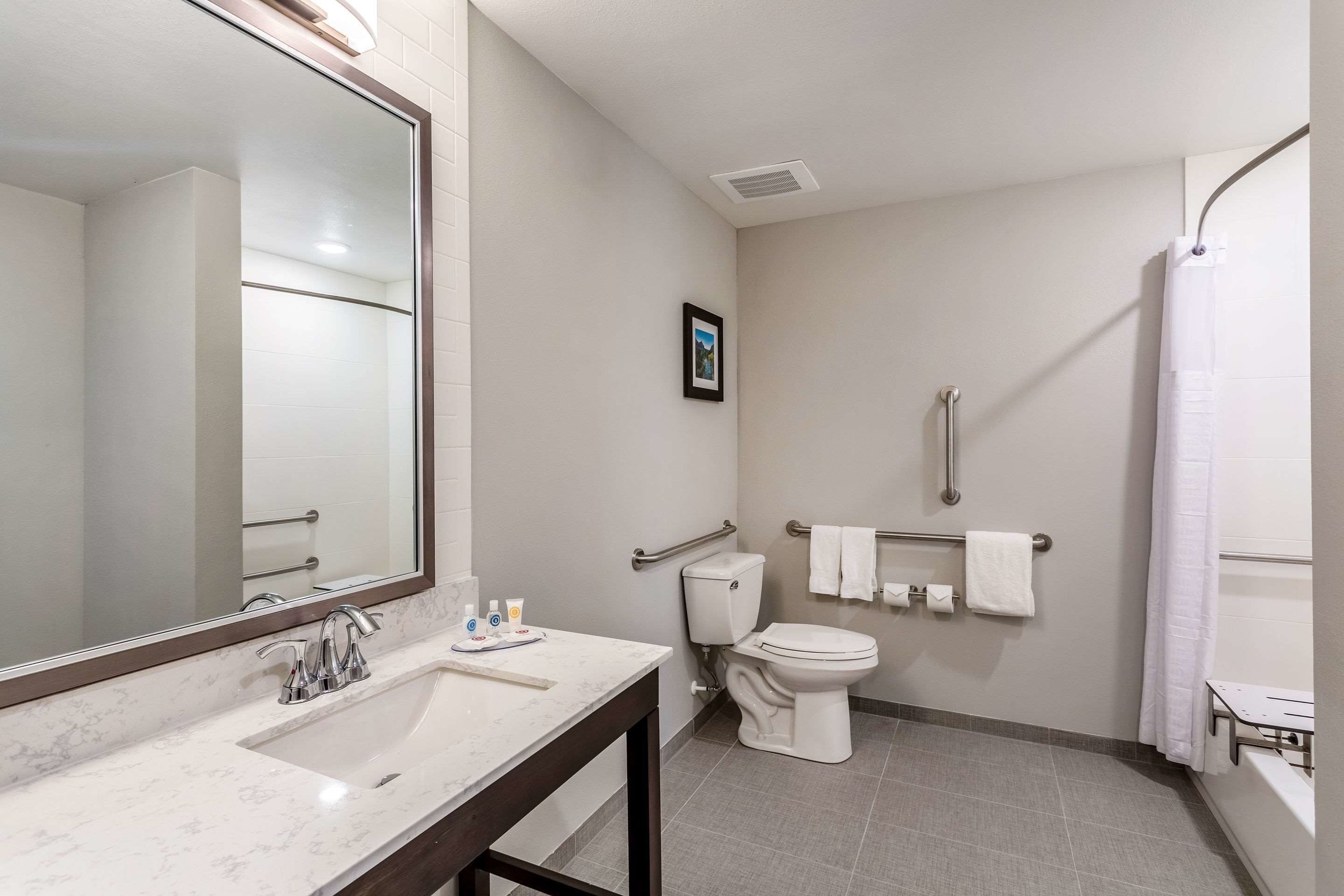 suite, multiple beds, accessible, non smoking | premium bedding, pillow-top beds, in-room safe, desk