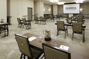 Meeting facility