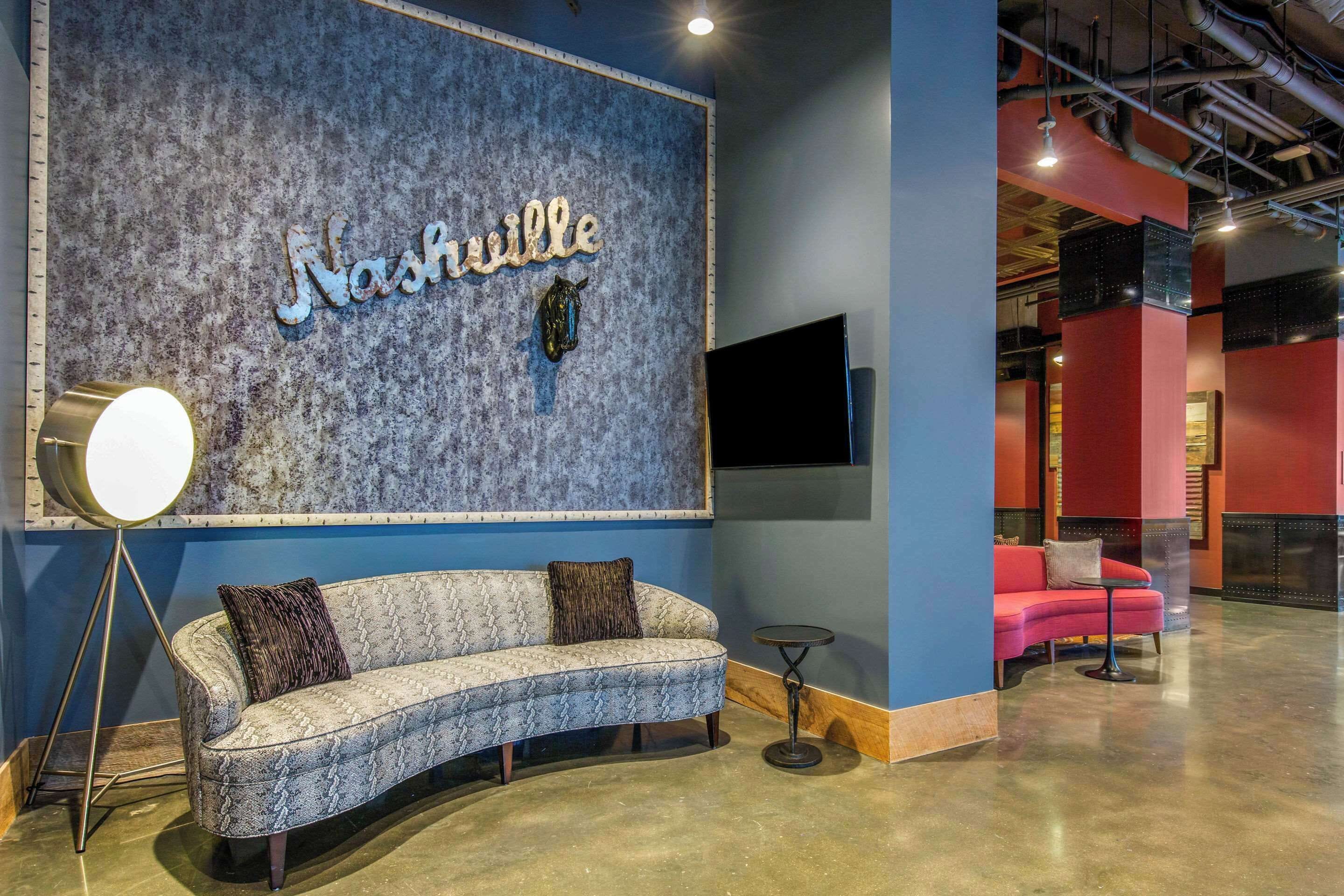 lunch and dinner served, local cuisine