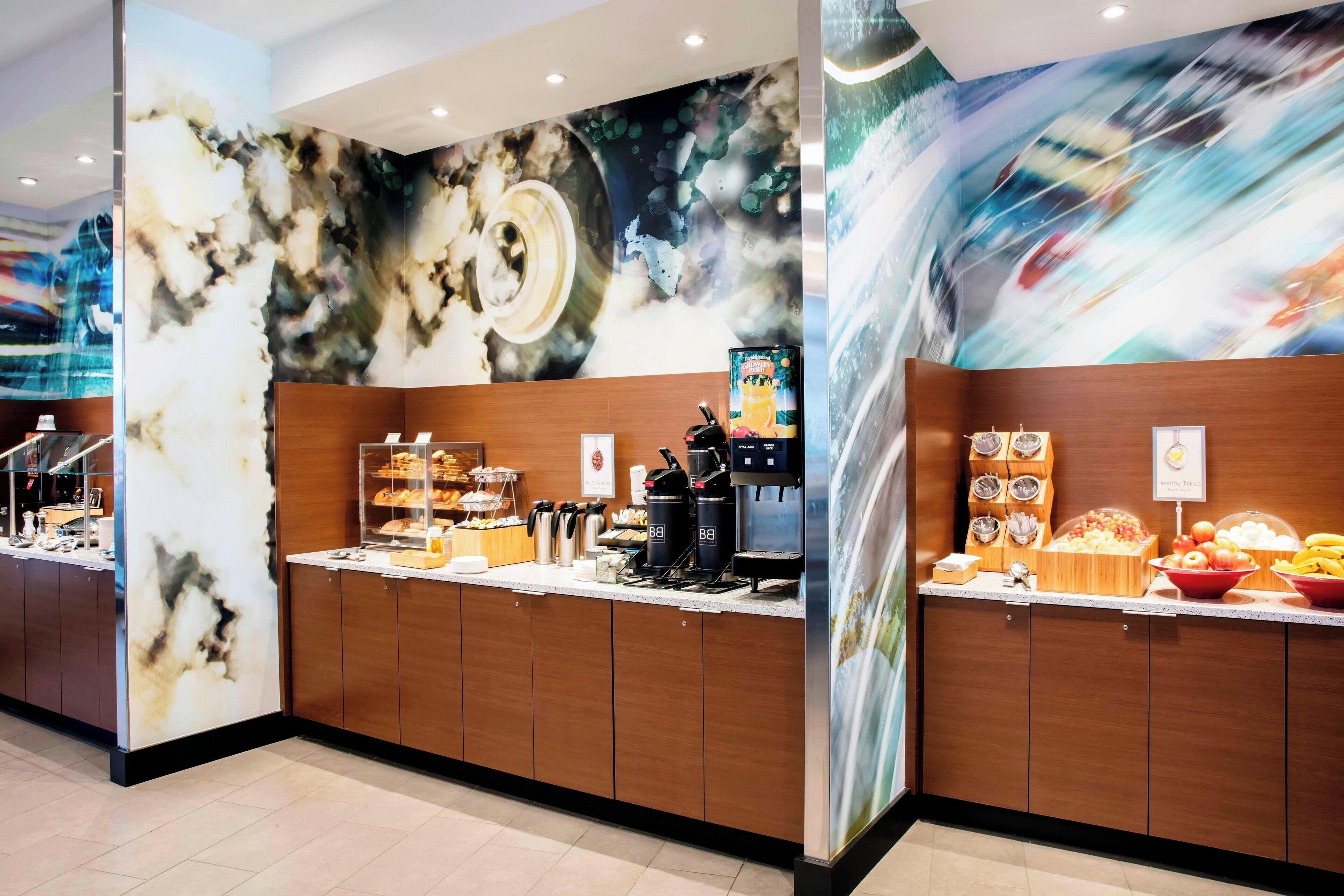 包含每日自助早餐