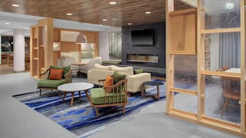 Lobby lounge