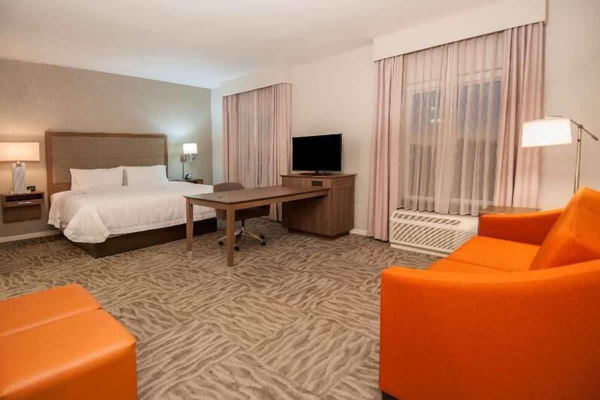 In-room safe, blackout drapes, cribs/infant beds, free WiFi