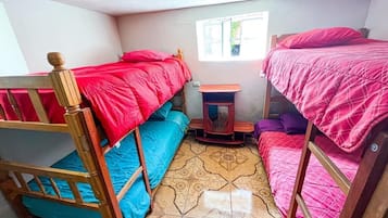 Dormitorio condiviso Basic | Postazione laptop, Wi-Fi gratuito