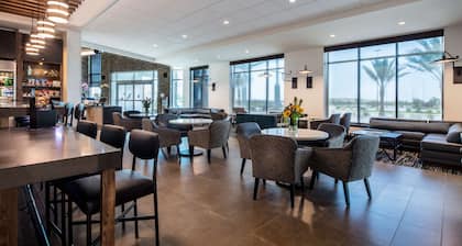 Hyatt Place Delano
