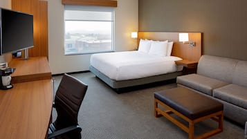 Hypo-allergenic bedding, desk, blackout curtains, iron/ironing board