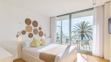 Couette en duvet d'oie, minibar, coffres-forts dans les chambres, bureau