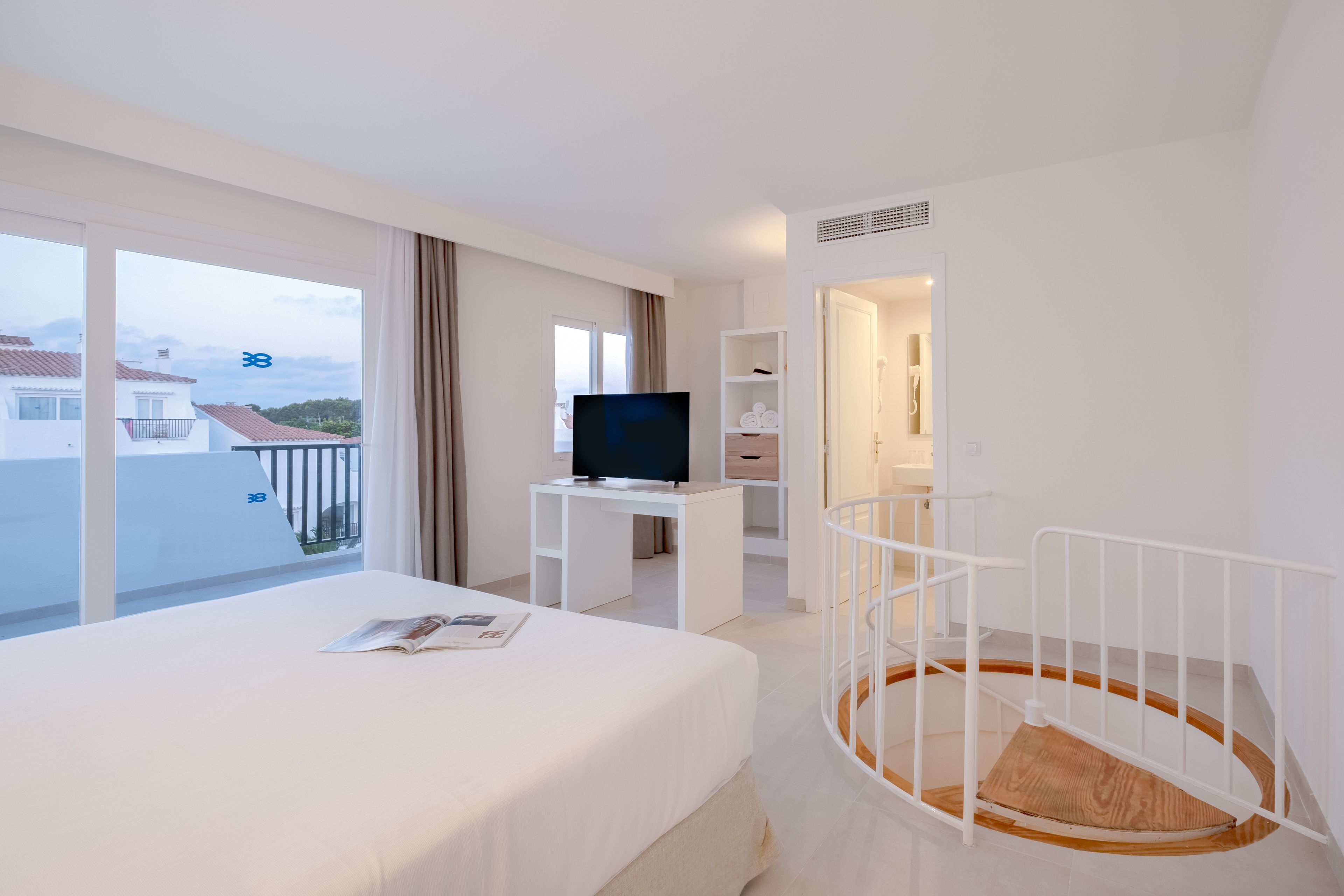 Foto - FERGUS Style Carema Beach