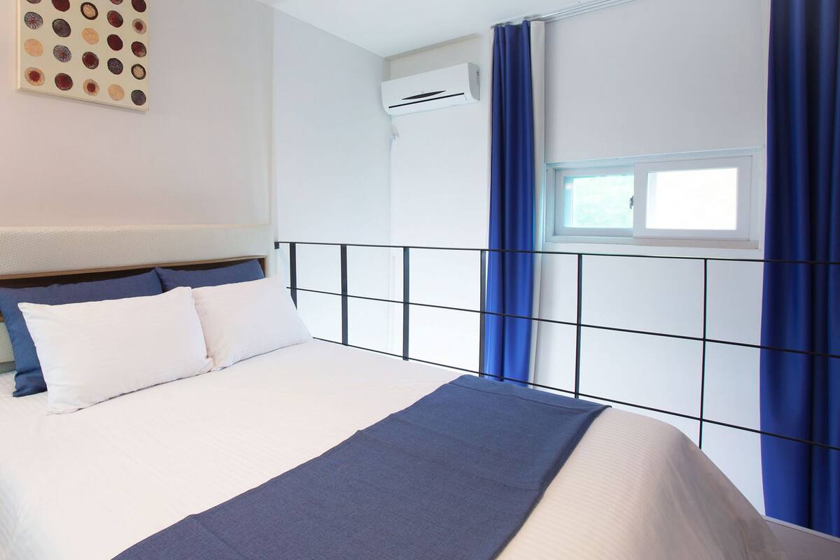 Duplex, Hot Tub (Blanco) | Free WiFi