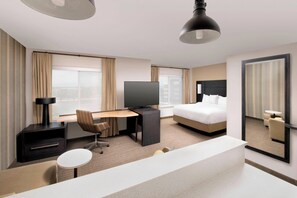 Desk, laptop workspace, blackout drapes, iron/ironing board - Residence Inn by Marriott Denver Airport/Convention Center (Denver)
