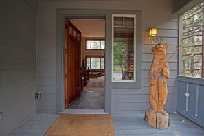 บริเวณภายนอก