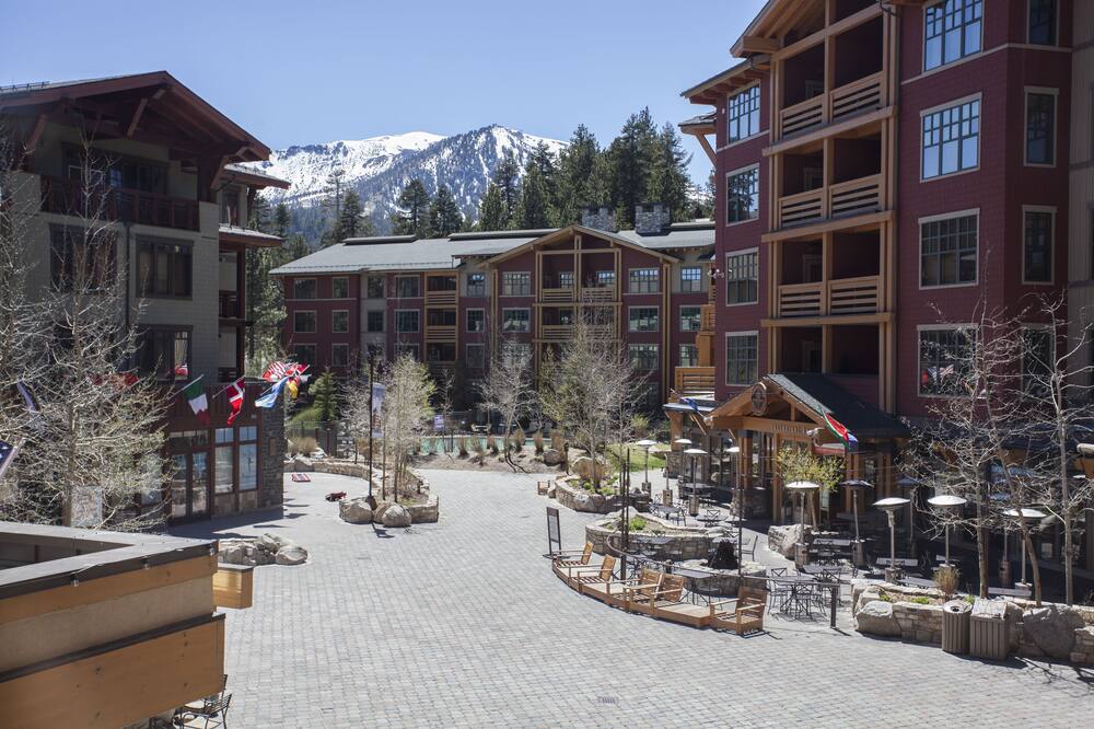 Village 2416 White Mountain Lodge - June Lake, CA