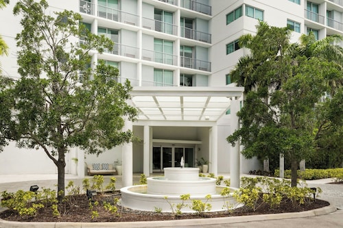 Maritime Hotel Fort Lauderdale Airport & Cruiseport