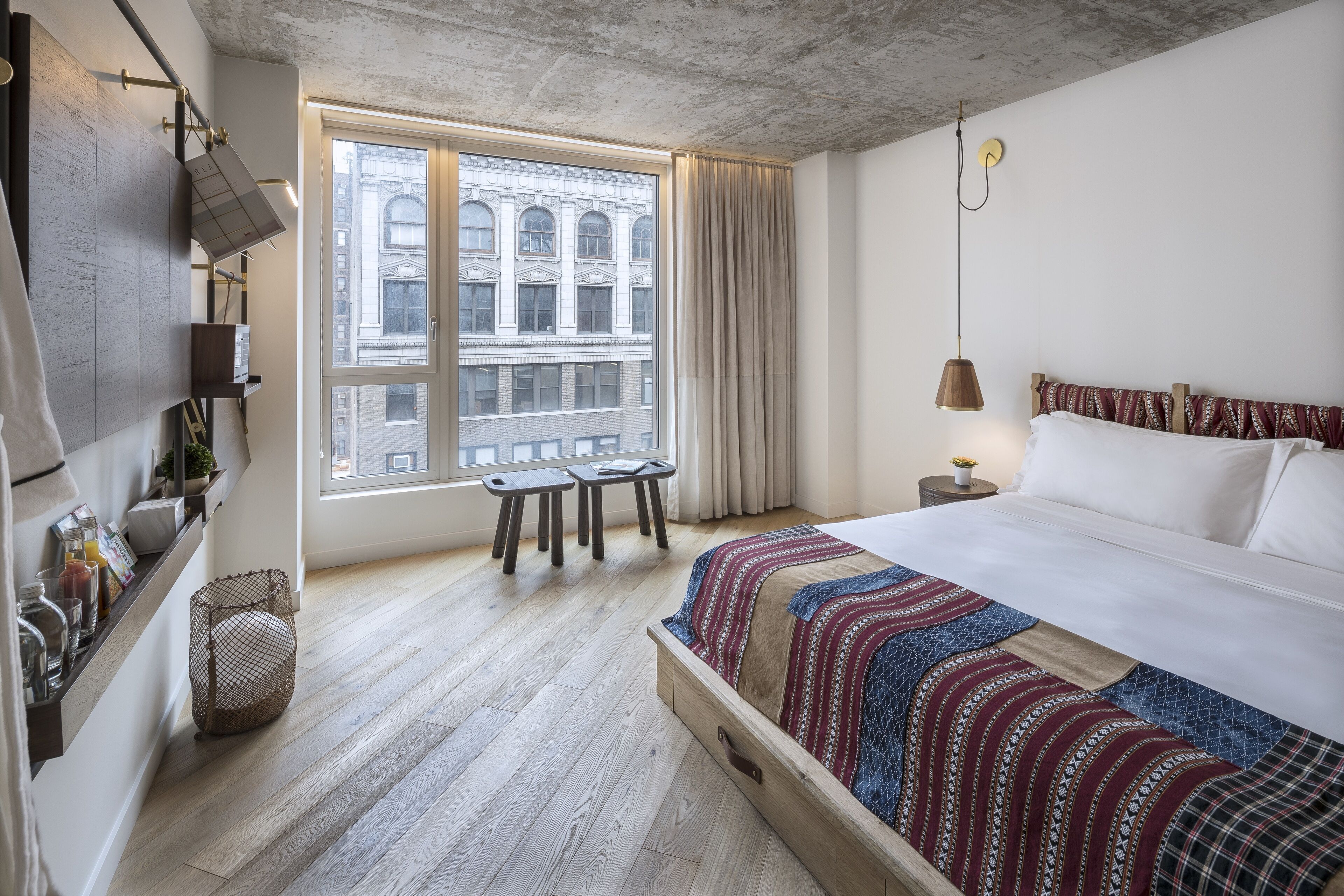 Habitación Deluxe, 1 cama King size, vista a la ciudad | Sábanas italianas Frette, ropa de cama de alta calidad y edredón 