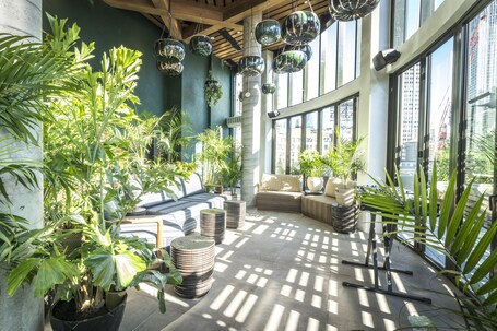 Made Hotel – Affordable hotel in New York