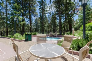 Townhome, 2 Bedrooms (Mammoth Green #105) | Property grounds - Mammoth Green 105 (Mammoth Lakes)