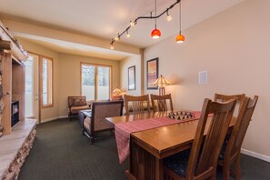 Townhome, 2 Bedrooms (Mammoth Green #105) | Dining - Mammoth Green 105 (Mammoth Lakes)