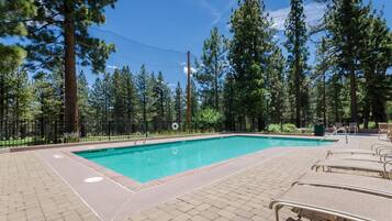 Townhome, 2 Bedrooms (Mammoth Green #105) | Outdoor pool
