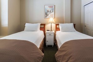 1 bedroom, iron/ironing board, free WiFi