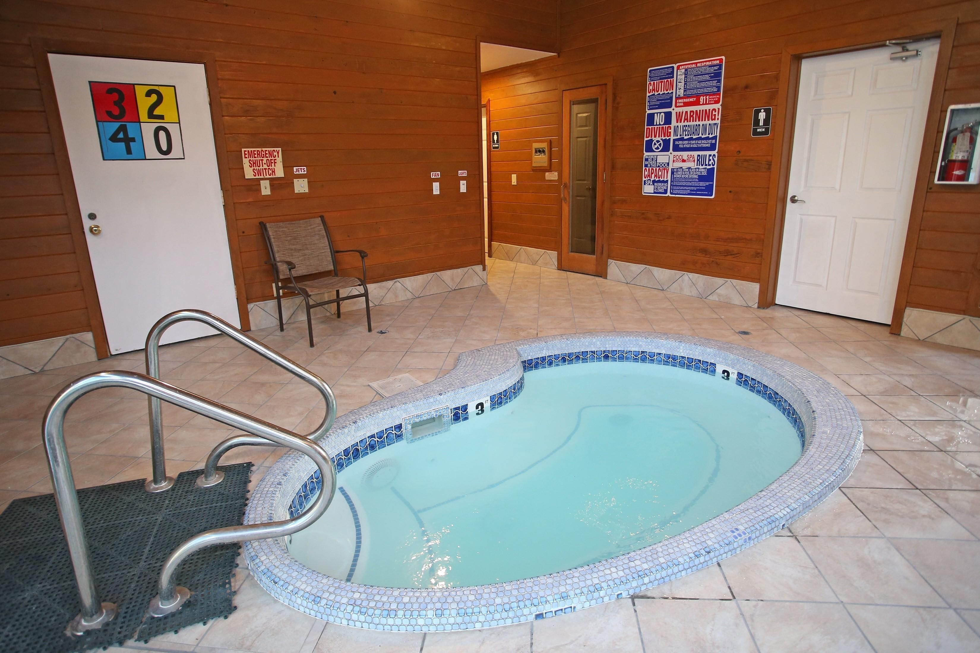 Condo, 2 Bedrooms (Silver Bear #36) | Indoor spa tub