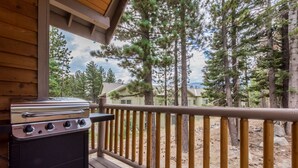 Townhouse, 4 soverom (Mammoth Gateway Village #11) | Terrasse/patio