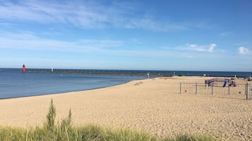 Sun-loungers, beach towels
