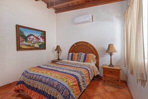 3 habitaciones, acceso a internet y ropa de cama 