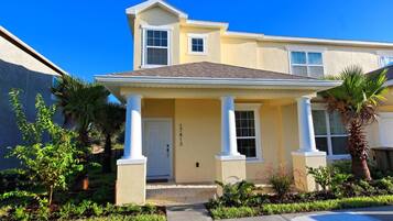 Townhome, 3 Bedrooms | Exterior