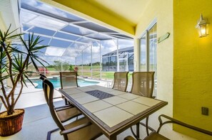 Villa, 4 Schlafzimmer | Terrasse/Patio