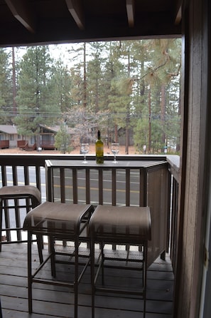 Condo, 3 Bedrooms | Property grounds
