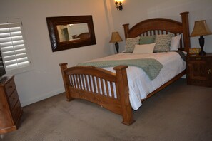 Condo, 3 Bedrooms | 3 bedrooms, free WiFi