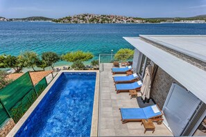 Beheizter Pool