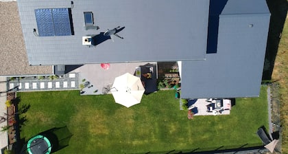 Modern apartment in a quiet location