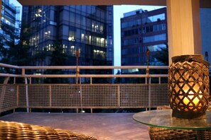 Apartment | Terrace/patio