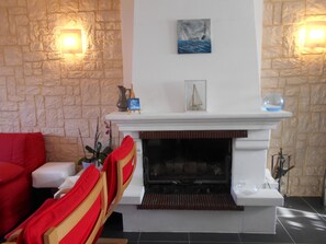 Interior - Calvados, 800m from the landing beaches, fully renovated 8-person gîte (Bernières-Sur-Mer)