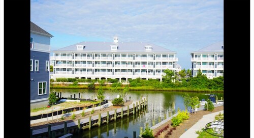 DownByTheBay-115 WATERFRONT! 4 BR/3.5BA at Broad Marsh OC with GARAGE Sleeps 15