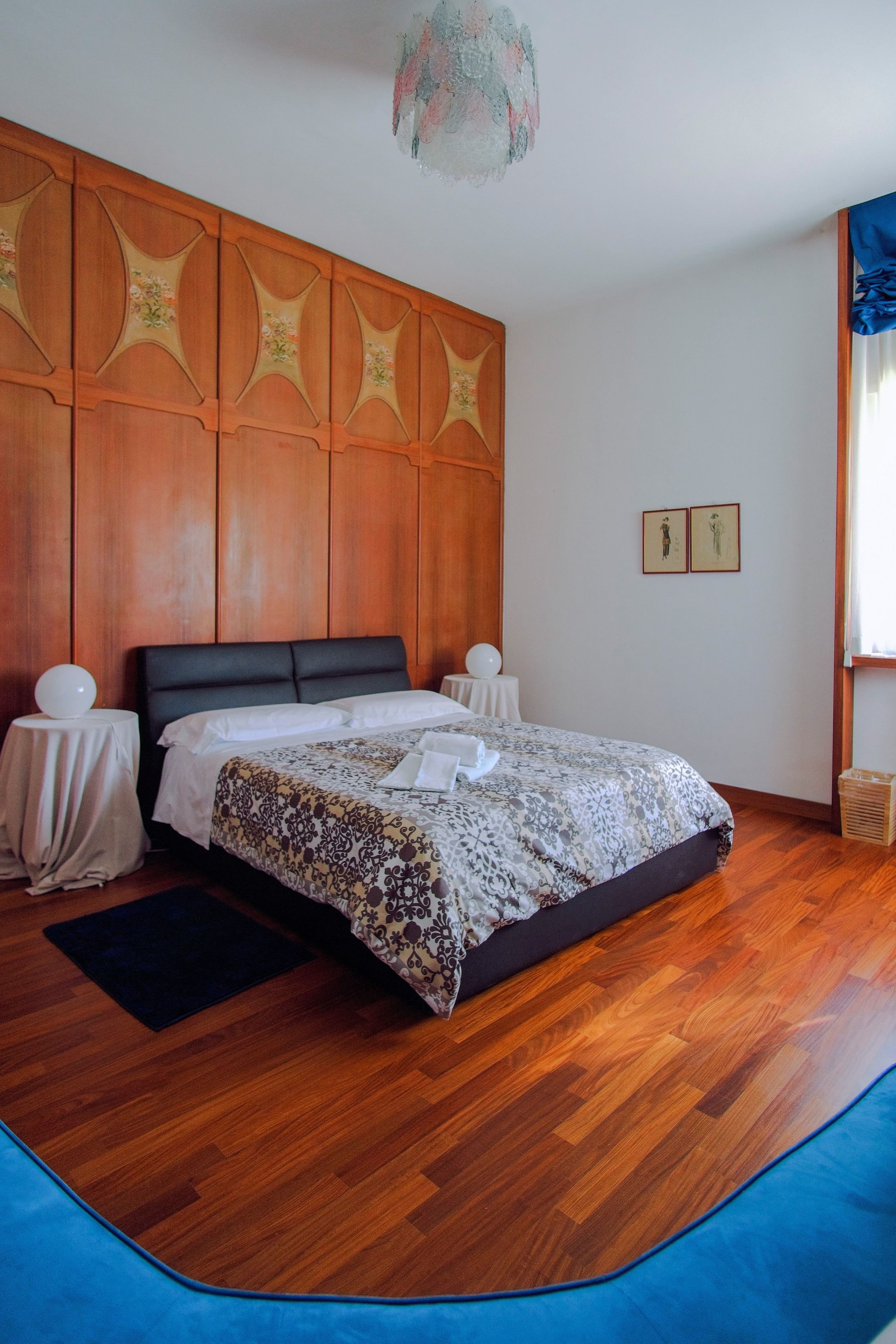 Luxury Suite, 2 Bedrooms | Premium bedding, memory foam beds, minibar, desk