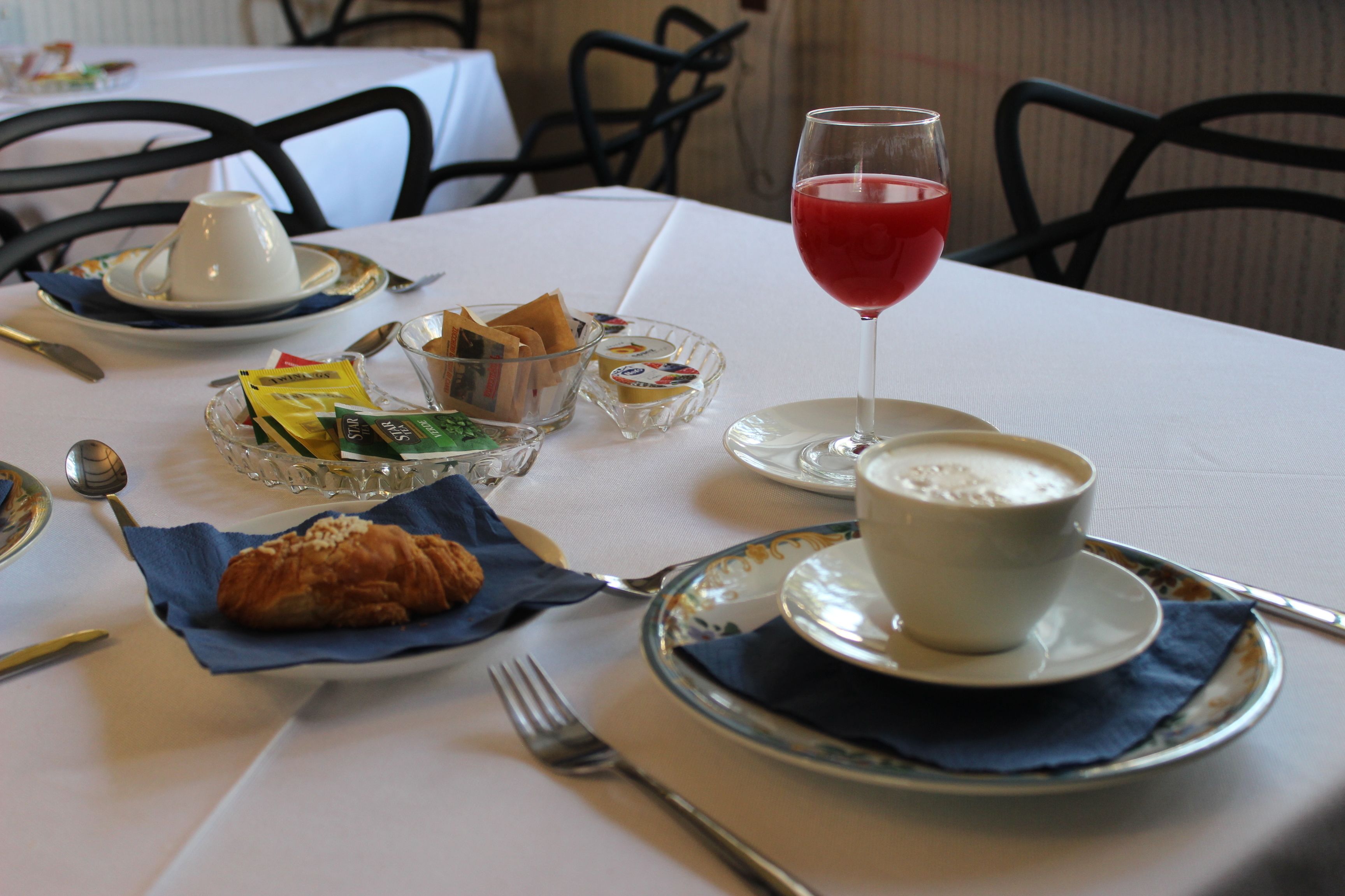 Free daily local cuisine breakfast