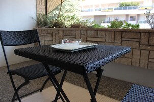 Family Triple Room, Park View | Terrace/patio