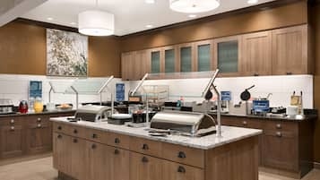 Free daily buffet breakfast