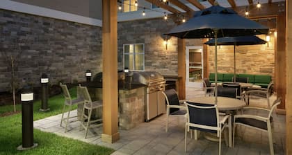 Homewood Suites by Hilton Hartford Manchester