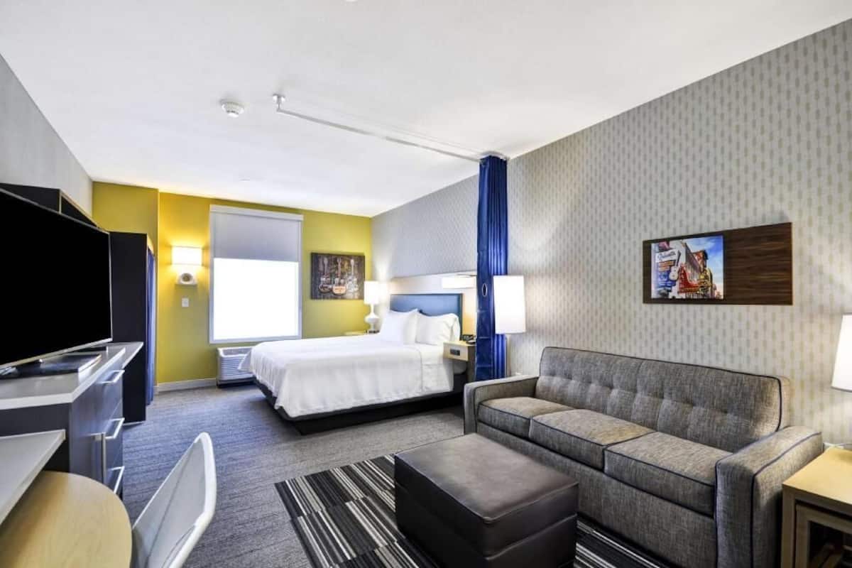 Egyptian cotton sheets, premium bedding, desk, laptop workspace