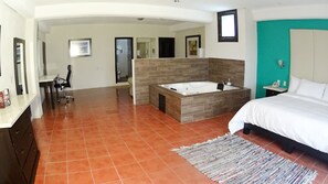 Comfort Suite | In-room safe, desk, iron/ironing board, free wired internet - Hotel Santa Fe (Tlatlauquitepec)