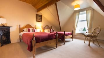 6 bedrooms, iron/ironing board, travel crib, free WiFi