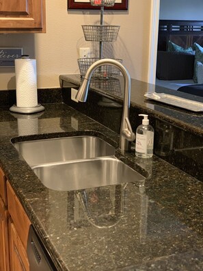 Interior -  El Patio Grande in Gruene! Gruene Hall a Stone's Throw! (New Braunfels)