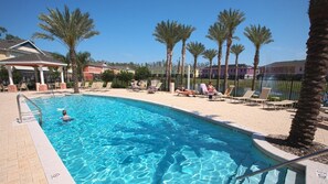 A heated pool - Stunning Vacation Getaway Home with a Lake View near Disney - A Must Stay! (Kissimmee)