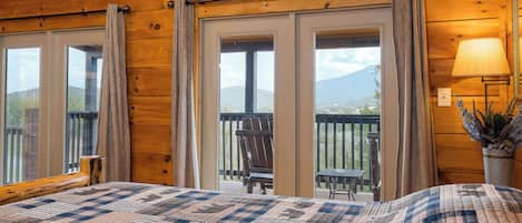 1 غرفة نوم وخزنة داخل الغرفة ومكواة/لوح كي وواي فاي مجانًا