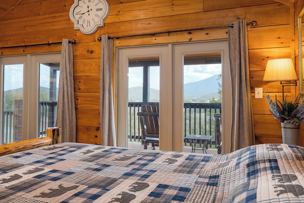 1 多间卧室、客房内保险箱、熨斗/熨衣板、免费 WiFi