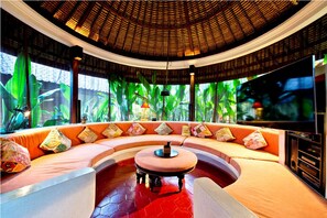 Superior Villa | Living room - Nani Villa (Seminyak)