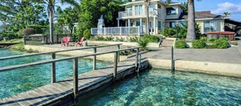 4 BR Haus am Wasser, privater Strand