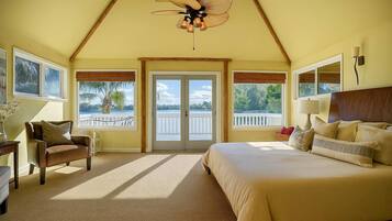 4 dormitorios, tabla de planchar con plancha, cuna de viaje y wifi